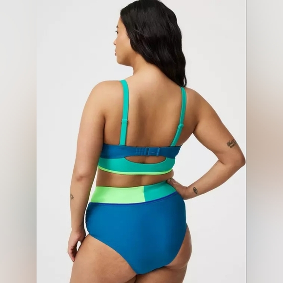 Torrid Blue & Neon Green Wireless Colorblock Bikini Swim Set 4X Nwt - Picture 2 of 4